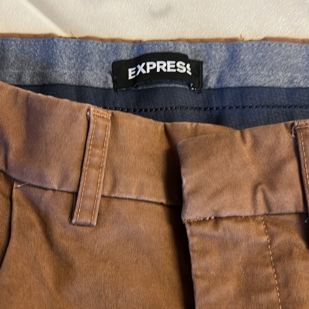 Express khakis - Picture 2 of 4